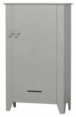 WOOOD Gijs Farmer Skap - Pine Mist -Oppbevaringsmøbler Salg 2024 woood gijs farmer skab pine mist EE03075 4 1e09