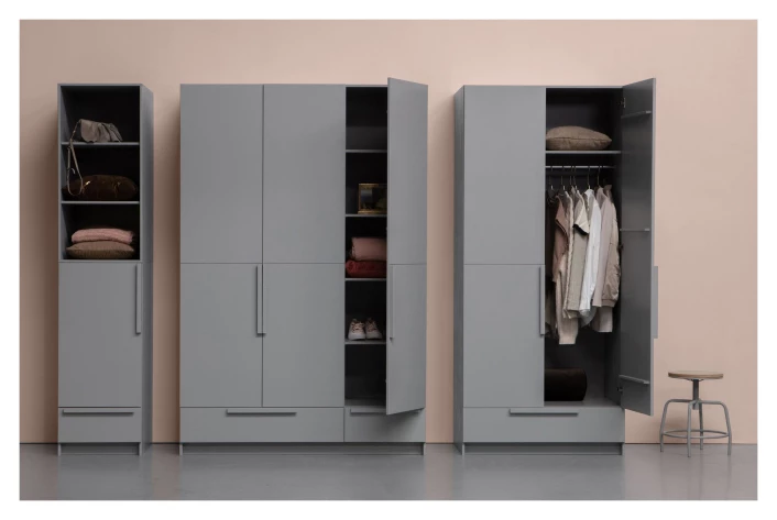 WOOOD Pure Garderobeskap 215x95x60 - Grå 4 WOOOD Pure Garderobeskap 215x95x60 - Grå - Bilde 2